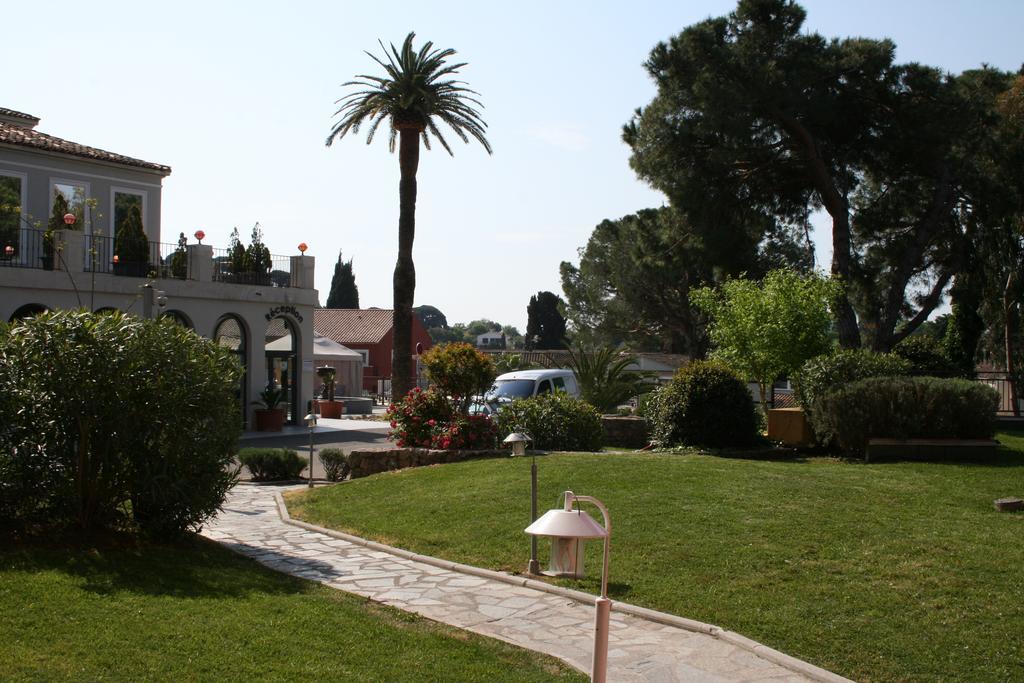 Le Chateau Des Artistes Cannes Eksteriør billede